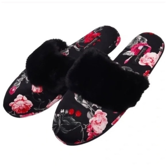 VICTORIA’S SECRET • Peonies Fur Trim Slippers - Picture 1 of 8
